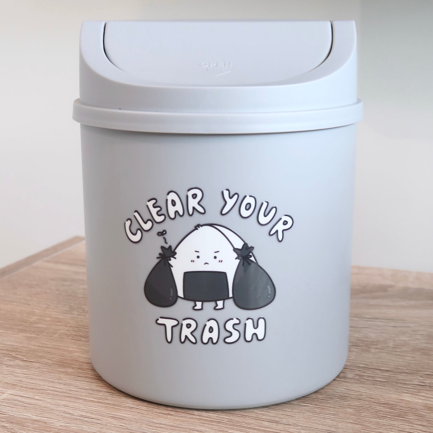 Mini Desk Trash Bin